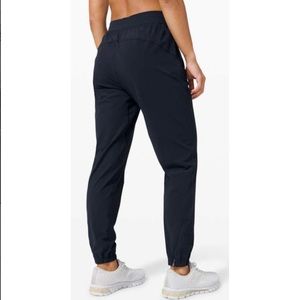 Lululemon Adapted State Joggers High Wasted Black Size 6